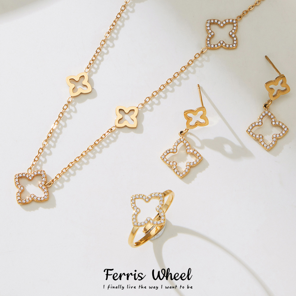 不锈钢四叶草锆石项链耳环戒指 镀18k金欧美时尚百搭珠宝首饰套装