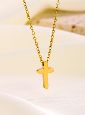 十字架项链新款18k金色吊坠锁骨链女感颈链钛钢不掉色饰品ins