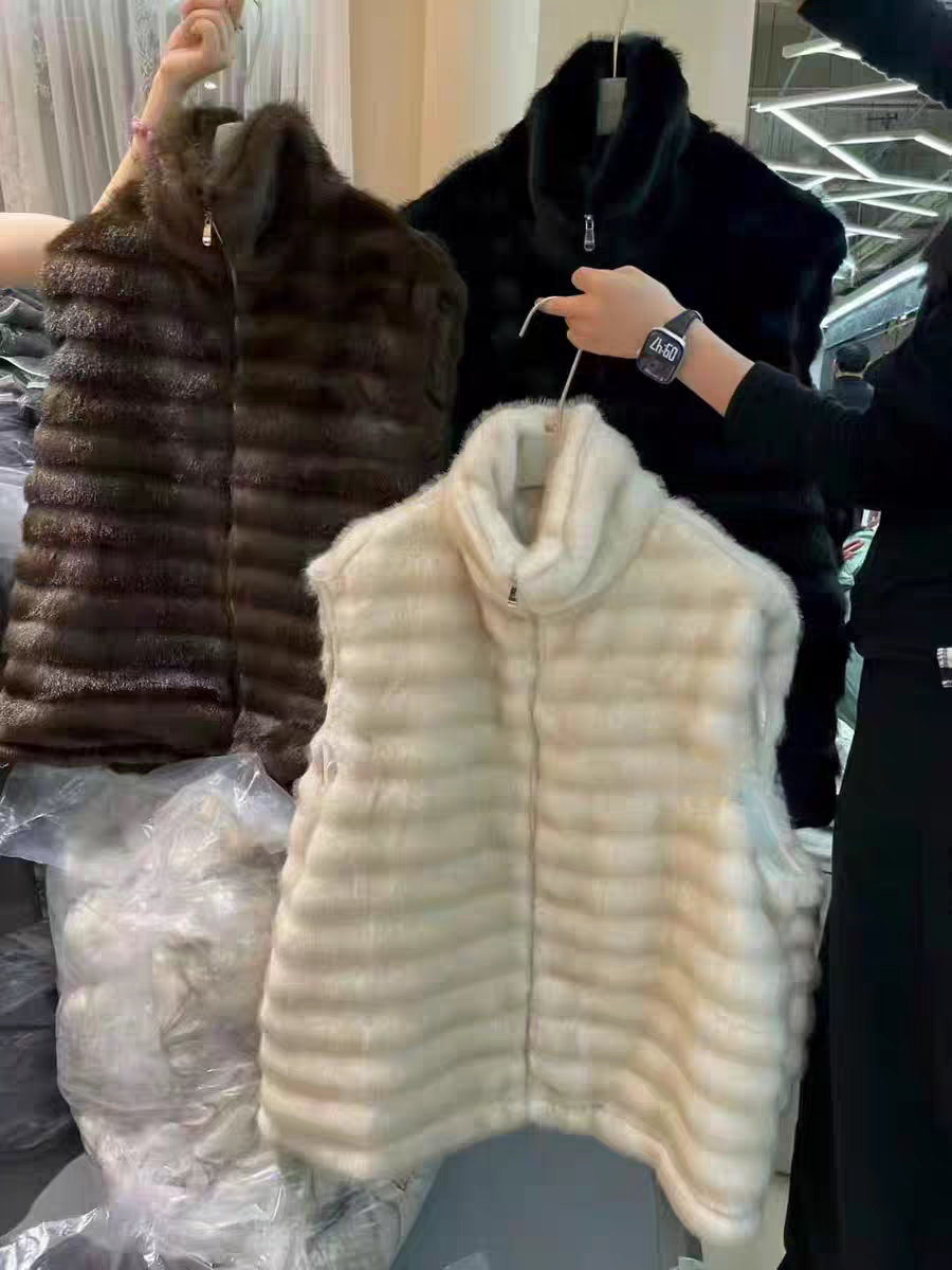 韩系新款时尚立领渐变毛绒绒无袖马甲中长款拉链加棉保暖上衣女潮
