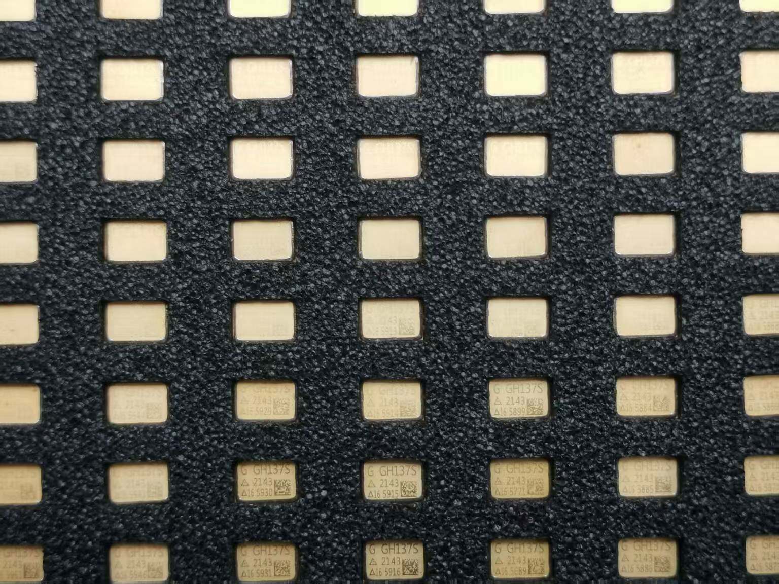 GH137S   全新光电耦合器 集成电路  七专级别  现货实拍