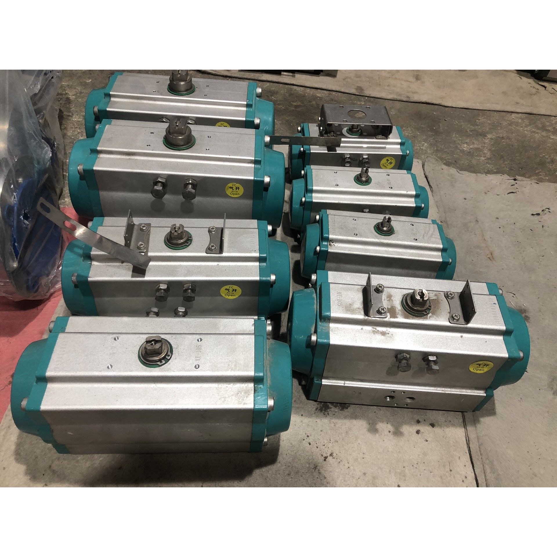 维修指导拆机二手气缸单作用FC  AT105  AT83  AT12详询