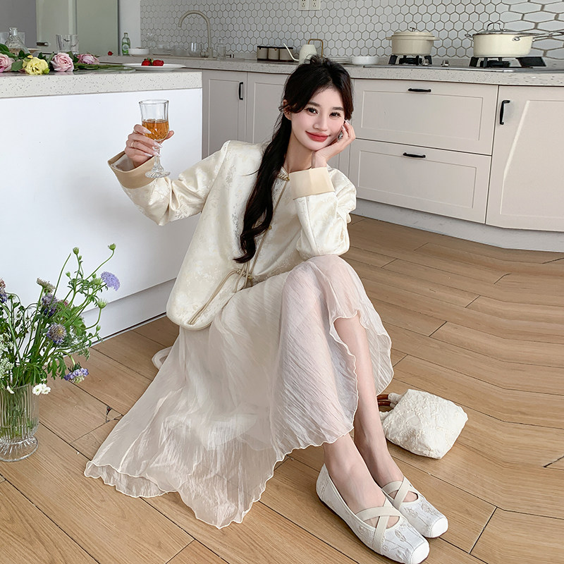 时尚提花缎面外套女春季新款国风盘扣设计感短款上衣流苏拼色小衫,女装短外套,浙宝159