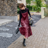 ootd穿搭安克拉红褶皱吊带连衣裙配针织衫2025春季气质皮裙两件套，女装套装/套裙，浙宝159