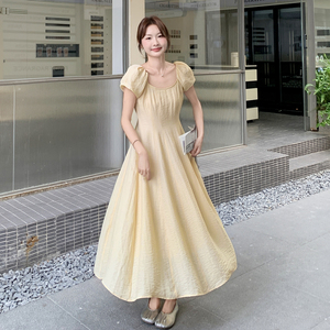现货！奶黄色修身公主法式连衣裙159-504P135K198图片