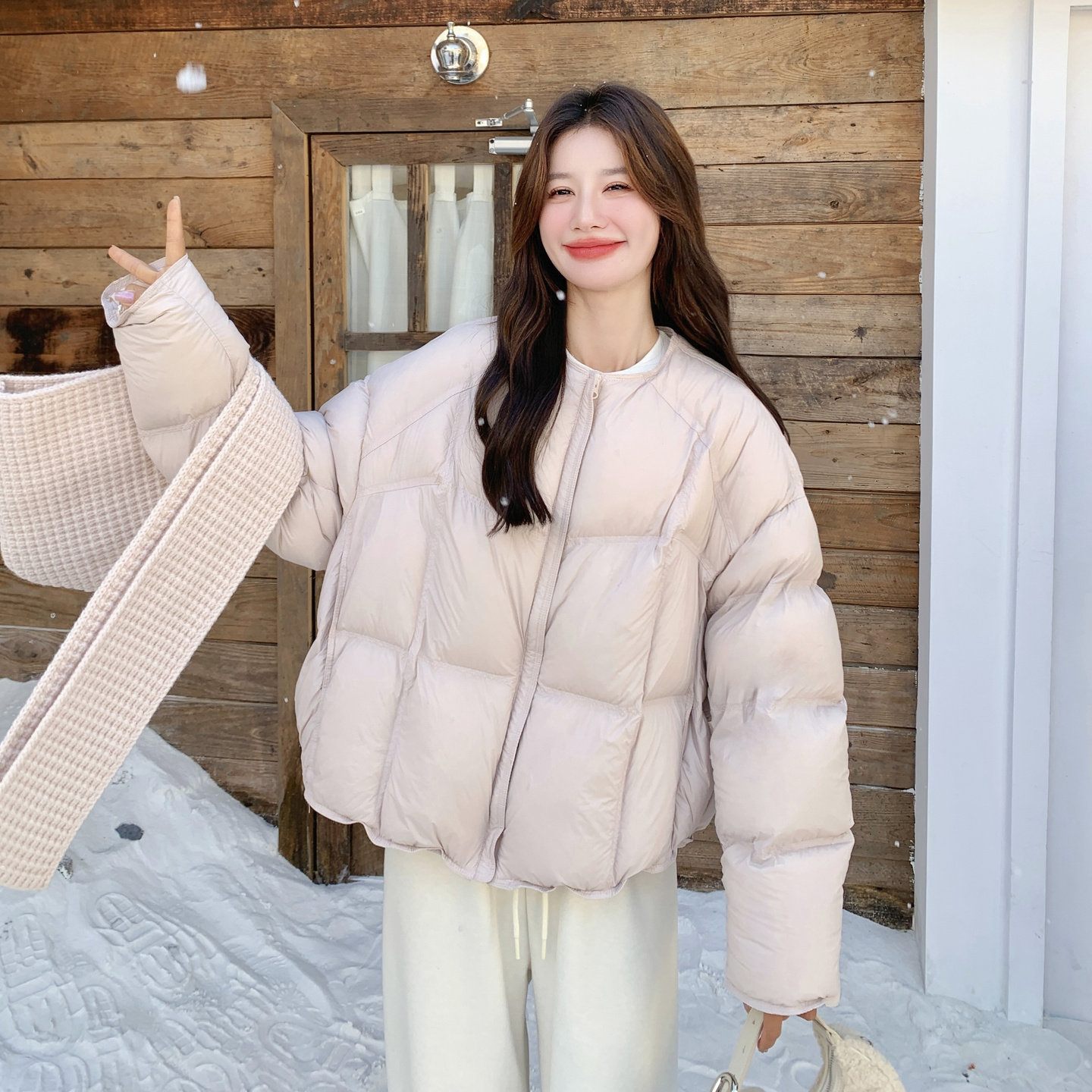 现货！粉色羽绒服泡芙配针织帽90白鸭绒159-557P315K468，女装羽绒服，浙宝159