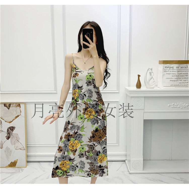 新2021春季女装法式复古花卉印花优雅v领套头修身显瘦无袖吊带裙