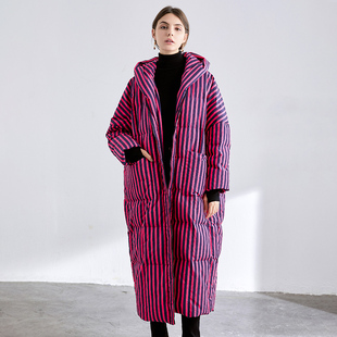 大码 200斤加厚宽松显瘦过膝胖mm条纹茧型羽绒服女超长款 2025冬季