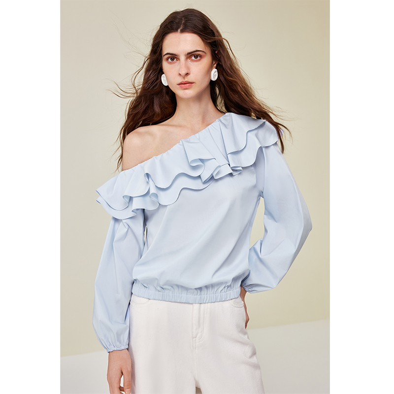 气质荷叶边一字肩长袖衬衫