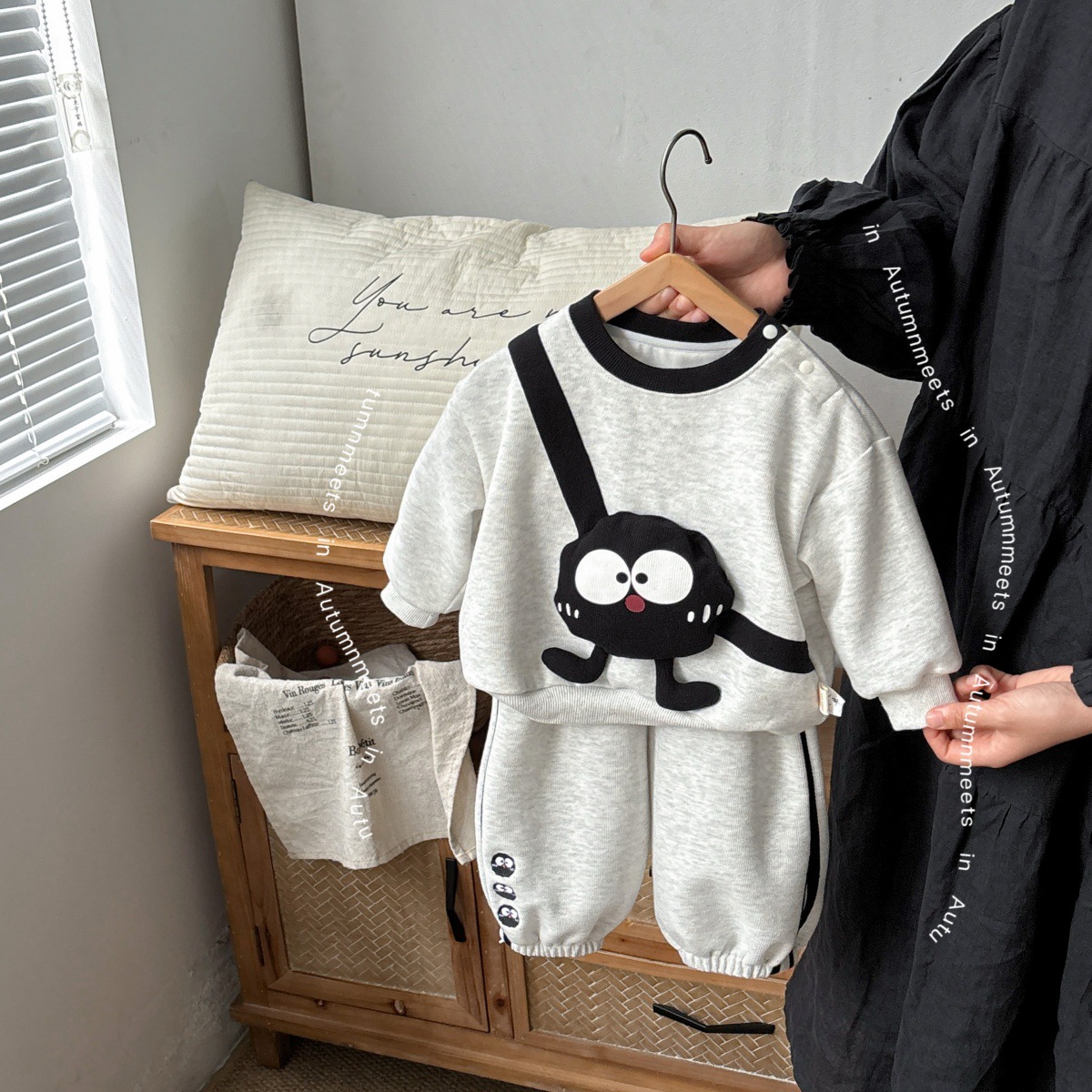 婴幼童秋款套装男宝宝韩版洋气A类两件套婴幼儿ins卫衣裤子
