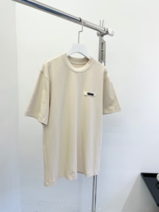 字母刺绣徽章宽松圆领短袖 小众设计 极简百搭大方 经典 T恤 24夏季