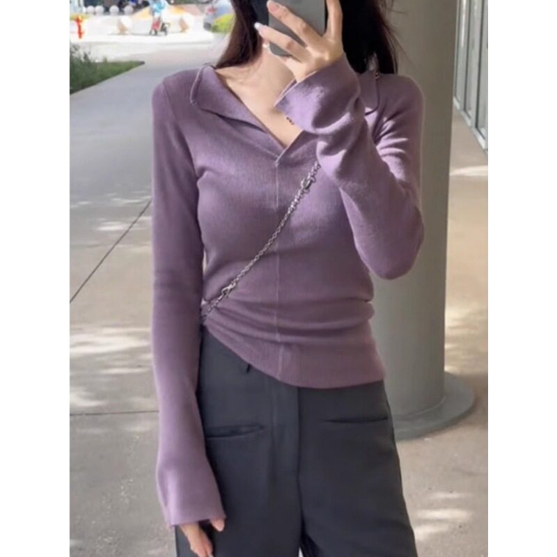 紫色翻领V领修身毛衣女春季2025辣妹显瘦针织长袖打底衫韩版上衣