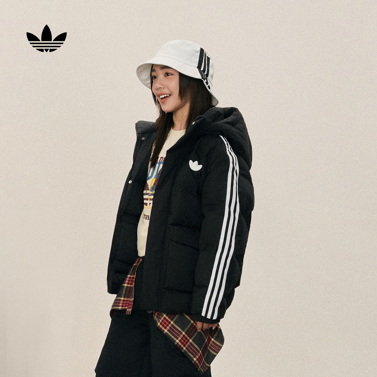 阿迪达斯三叶草男大童羽绒服