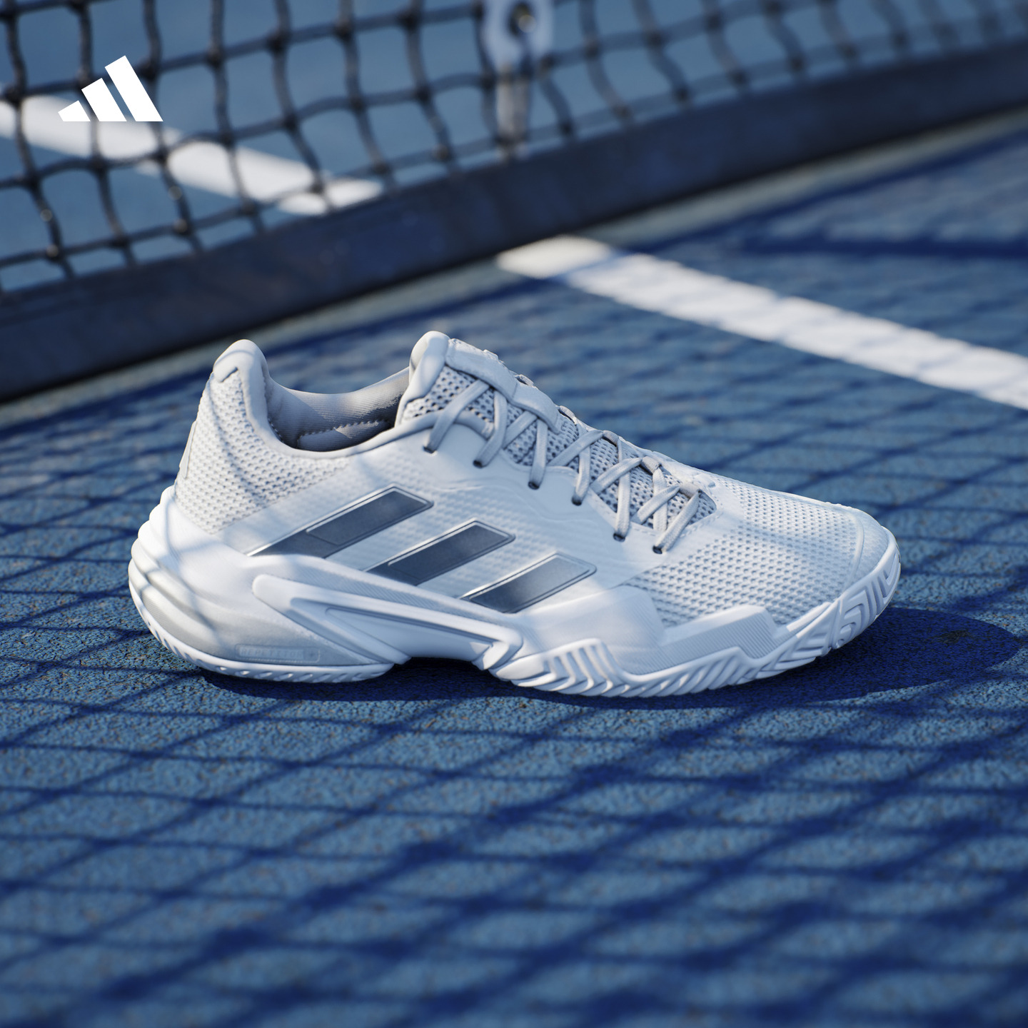 王欣瑜同款阿迪达斯系列女运动鞋