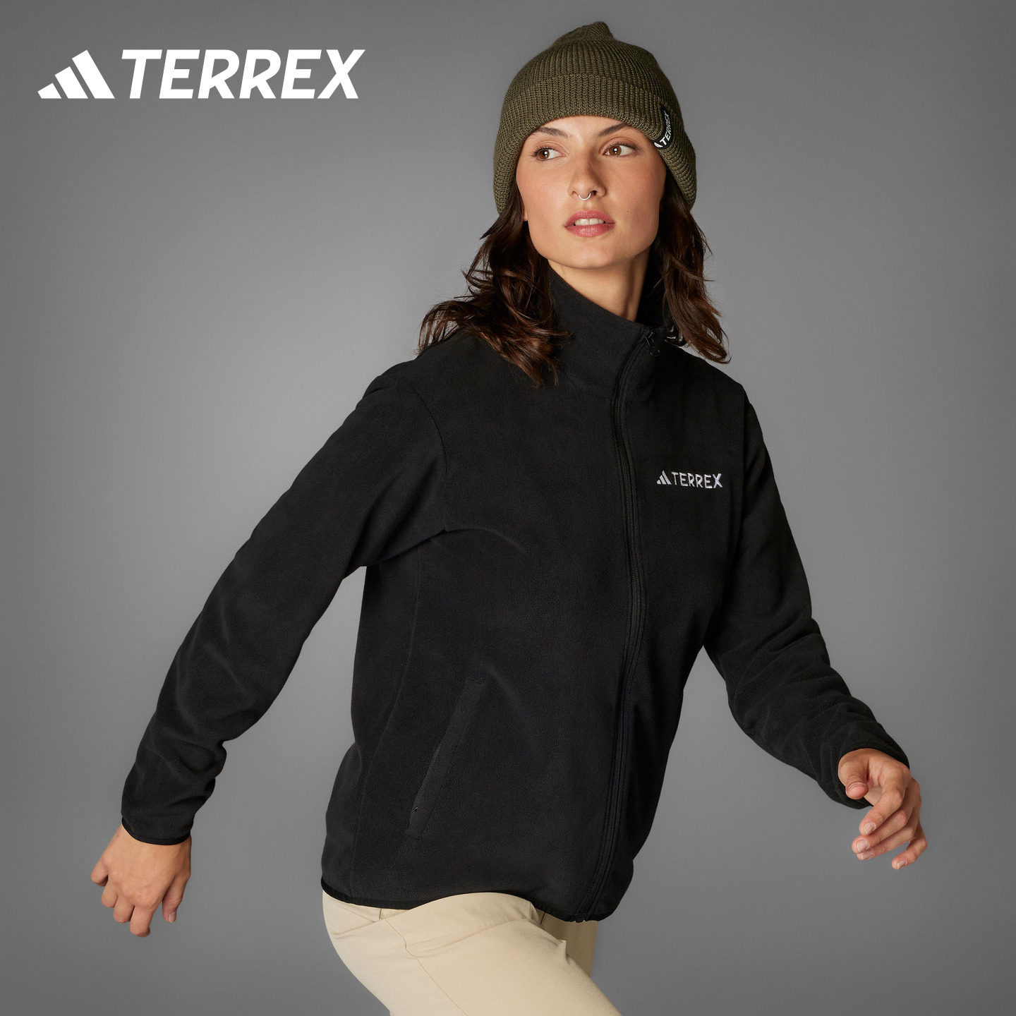 舒适户外徒步运动立领拉链抓绒衣外套女adidas阿迪达斯TERREX