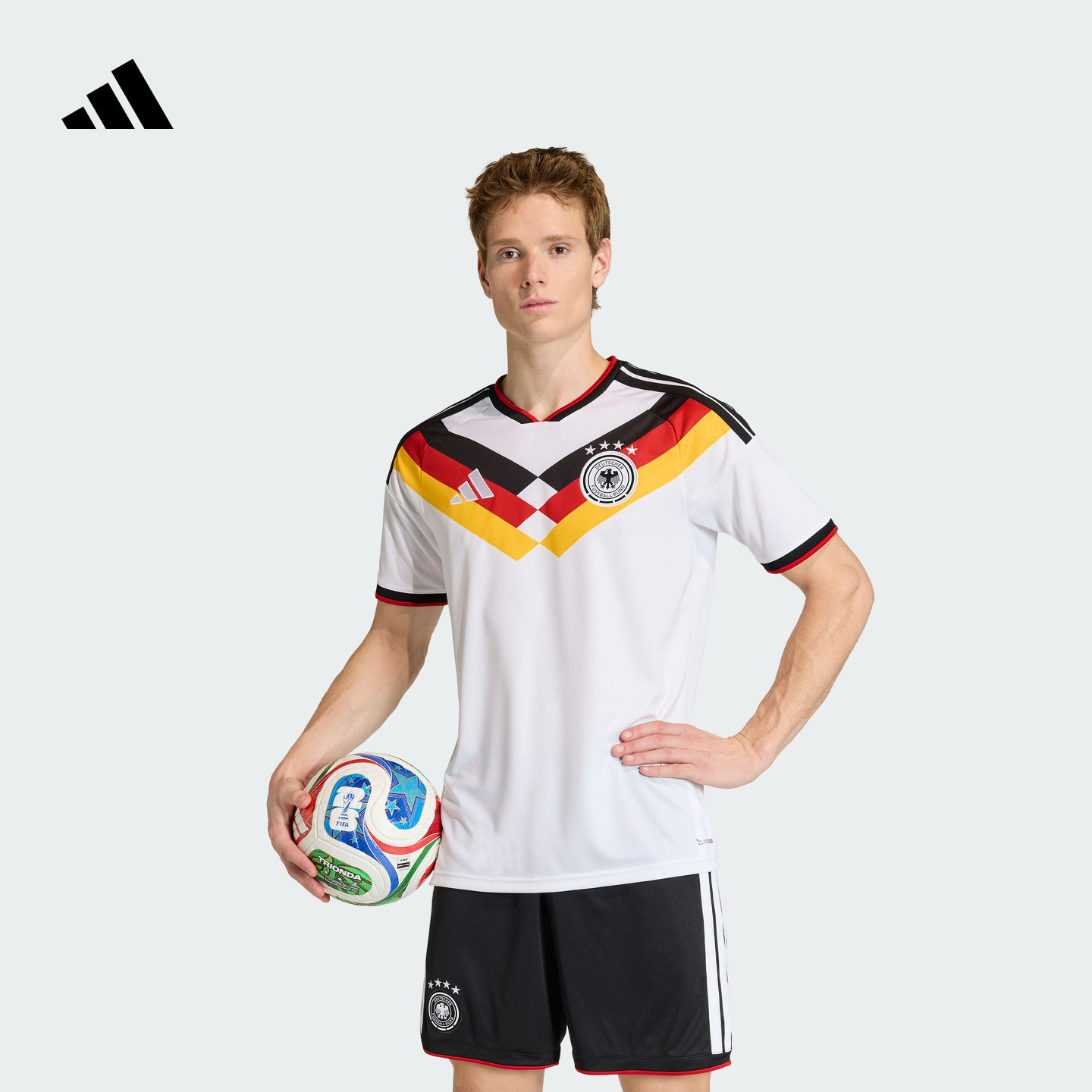 阿迪达斯德国队主场球迷版球衣