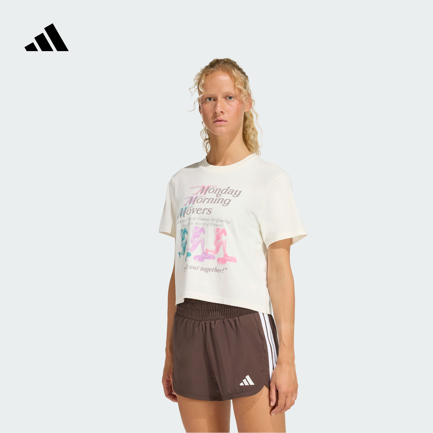 阿迪达斯女子短袖T恤adidas