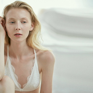 内衣狂世家美背前扣薄杯插片舒适无钢圈bralette三角杯文胸套装