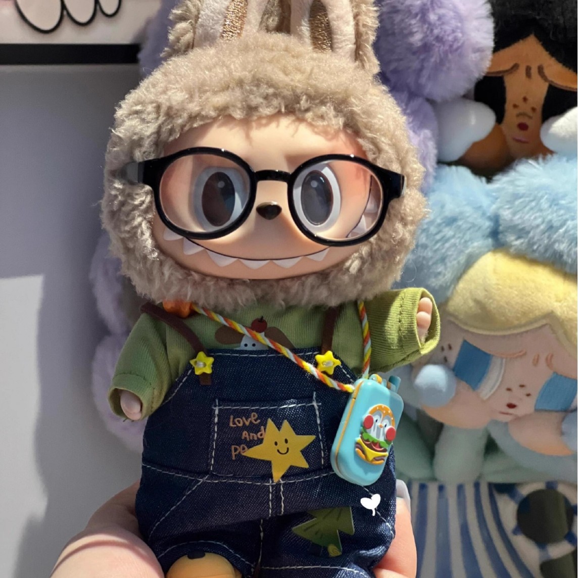 适用泡泡玛特拉布布Iabubu娃衣2025马卡龙新款T恤牛仔一二三手作