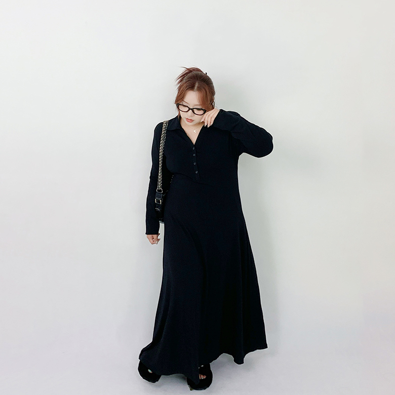Milu家大码女装秋季v领收腰显瘦长款长袖打底连衣裙胖mm小黑裙潮