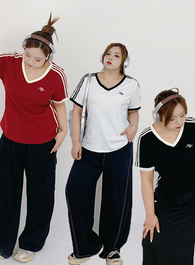 Milu家大码女装夏季美式三条杠休闲v领正肩短袖t恤胖mm显瘦上衣潮