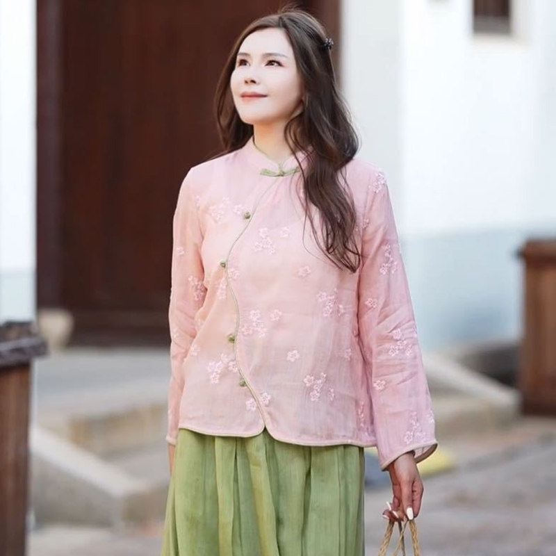 5300晓莲~复古苎麻刺绣小花旗袍领相色盘扣上衣女