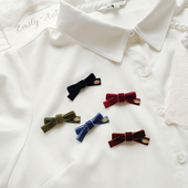 迷你miu系新年丝绒蝴蝶结保色金属吊牌小蝴蝶结别针超小领口配饰