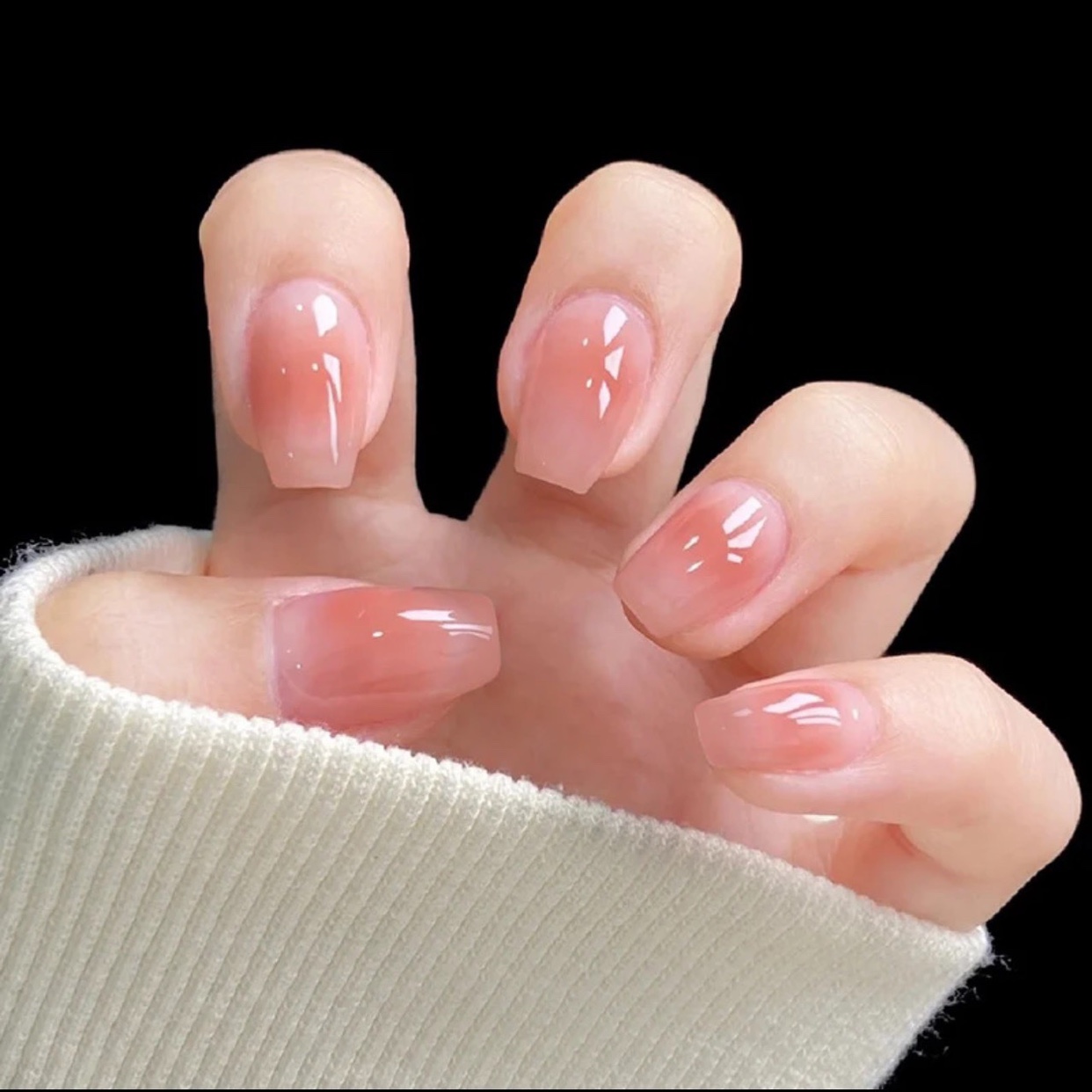 新款2（24片短T）防水牢固可重复使用冰透腮红穿戴美甲贴