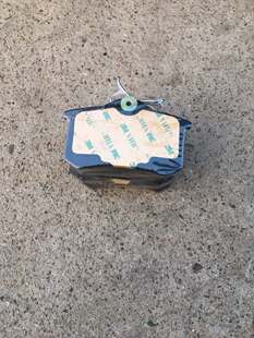 吉普配件切诺基213/2500后刹车片后刹车蹄片适用于25/2700