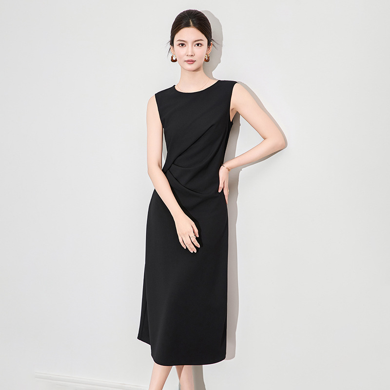 无袖极简风连衣裙女夏