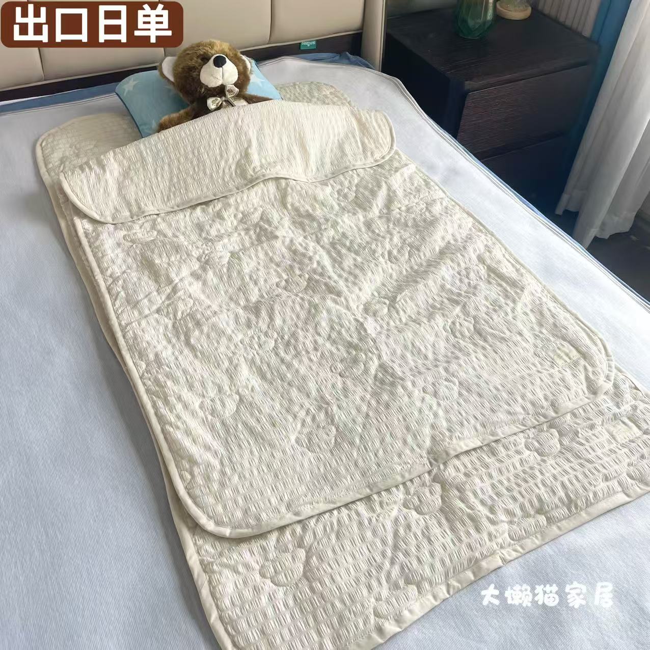 出口日单 儿童小褥垫小薄被子起皱绗绣工艺幼儿园可用