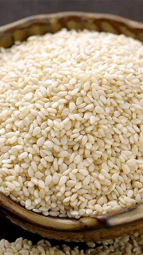 Северо -восточный белый кунжут 450 г с кожей будет производить хорошее кунжутное масло без судоходства зерновые зерна, новые фермеры, свежие сушеные