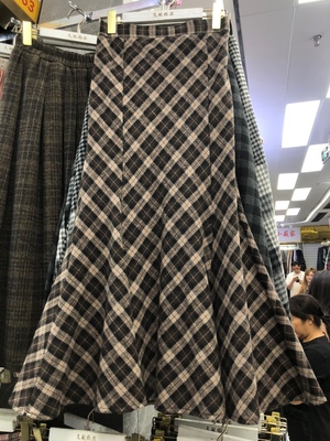 秋冬格子毛呢包臀鱼尾长裙子