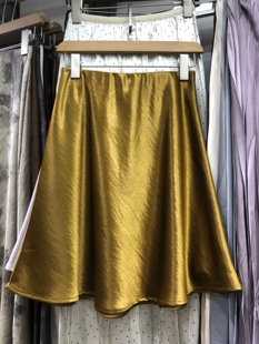 古铜金缎面感仿醋酸半身裙女2026春夏新款 气质显瘦垂感a字短裙子
