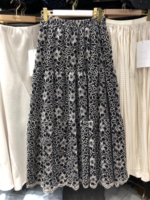 气质蕾丝提花大花型全松紧腰伞裙