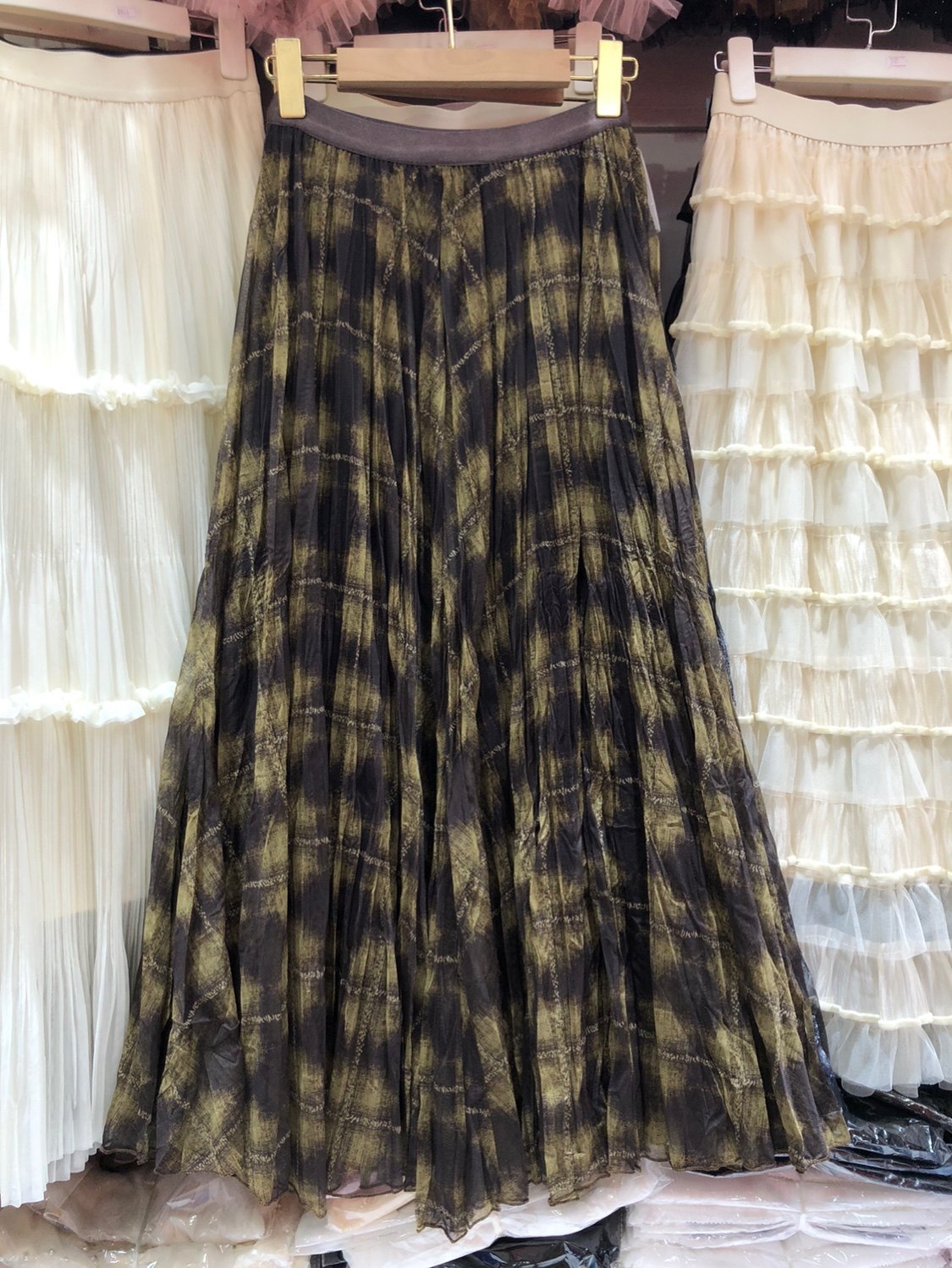 复古格子纱裙半身裙女秋季大摆显瘦a字压褶皱格纹网纱百褶长裙子,女装/女士精品,半身裙,淘宝优惠券,粉丝福利购,淘宝优惠卷