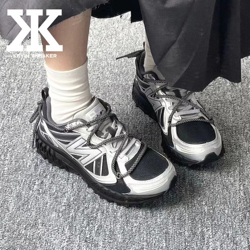 NewBalance男女跑步鞋未来战姬