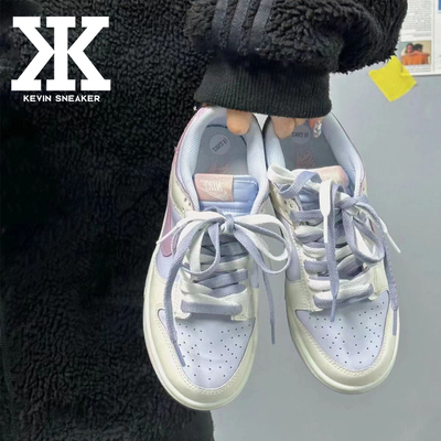 Nike耐克简约系带女低帮板鞋