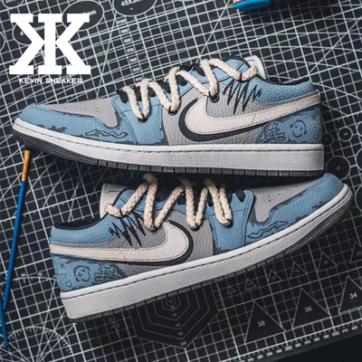 Nike耐克涂鸦系带女低帮篮球鞋