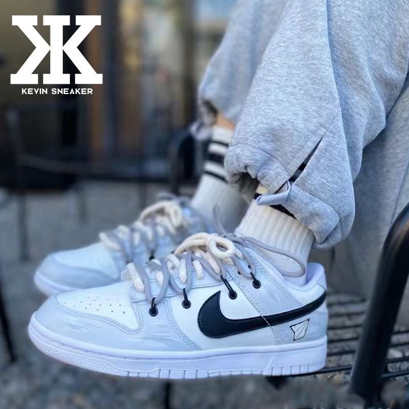 Nike耐克做旧涂鸦系带男低帮板鞋