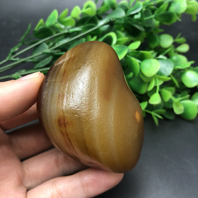 马达加斯加花纹籽料天然冰彩玛瑙马料原石石头手把件收藏奇石2360