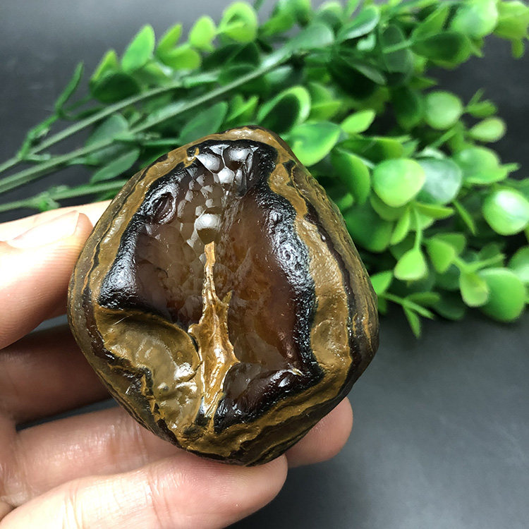 马达加斯加花纹籽料天然冰彩玛瑙马料原石石头手把件收藏奇石2364