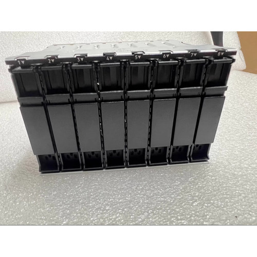 P48896-B21 HPE ProLiant DL360 Gen11 8SFF x4 U.3