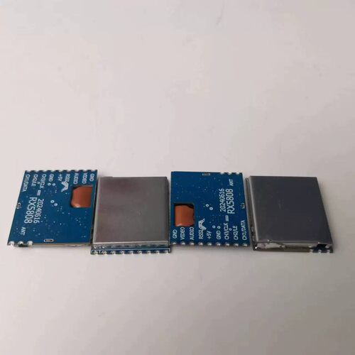 RX5808抗干扰5.8G无线音视频接收模块高灵敏度标准通用接收模块