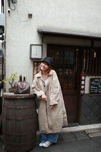 秋冬新款日本工装款女帽八角帽南瓜帽画家帽女士帽子带帽檐黑色帽