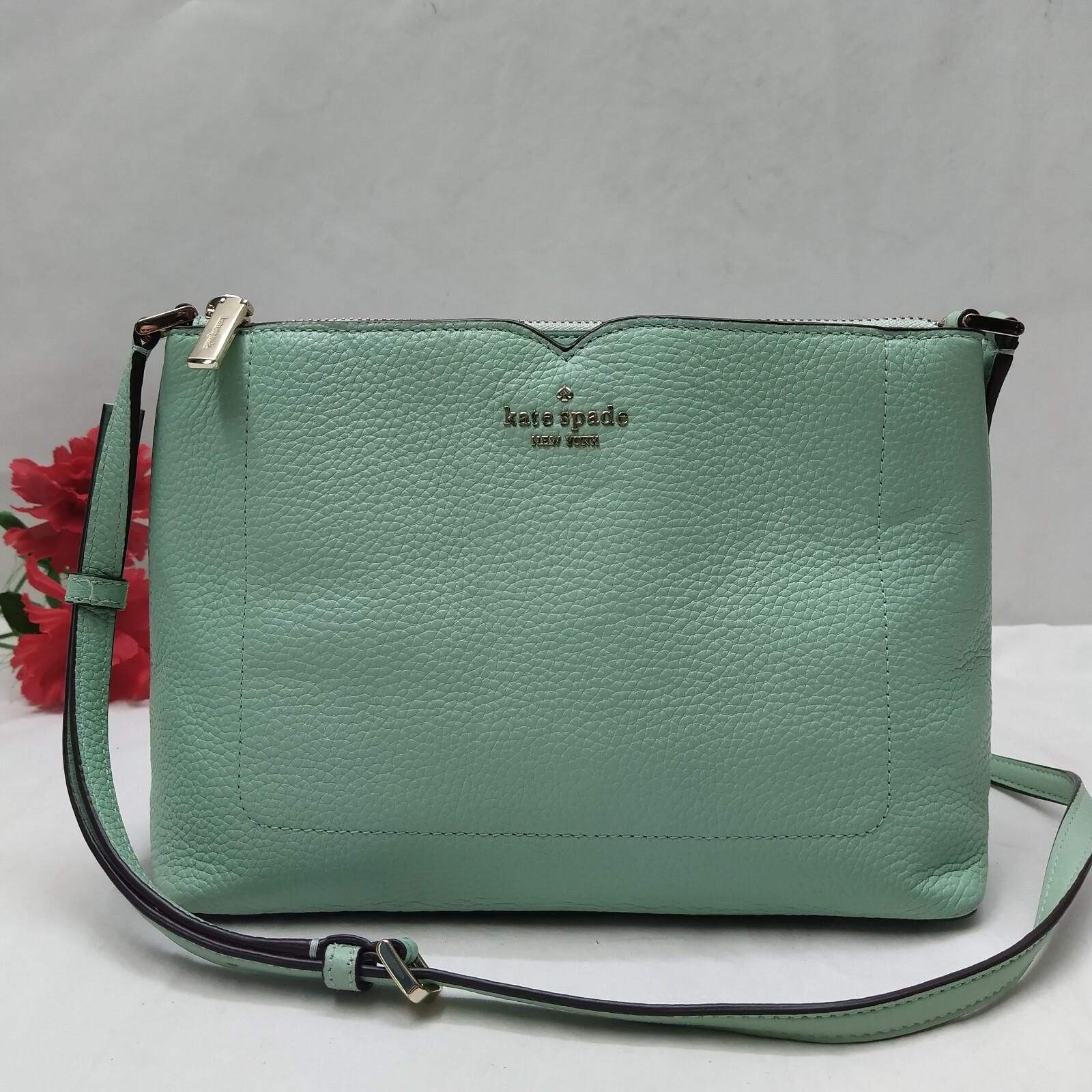 kate spade New York绿色荔枝皮Zipper Closure斜挎包