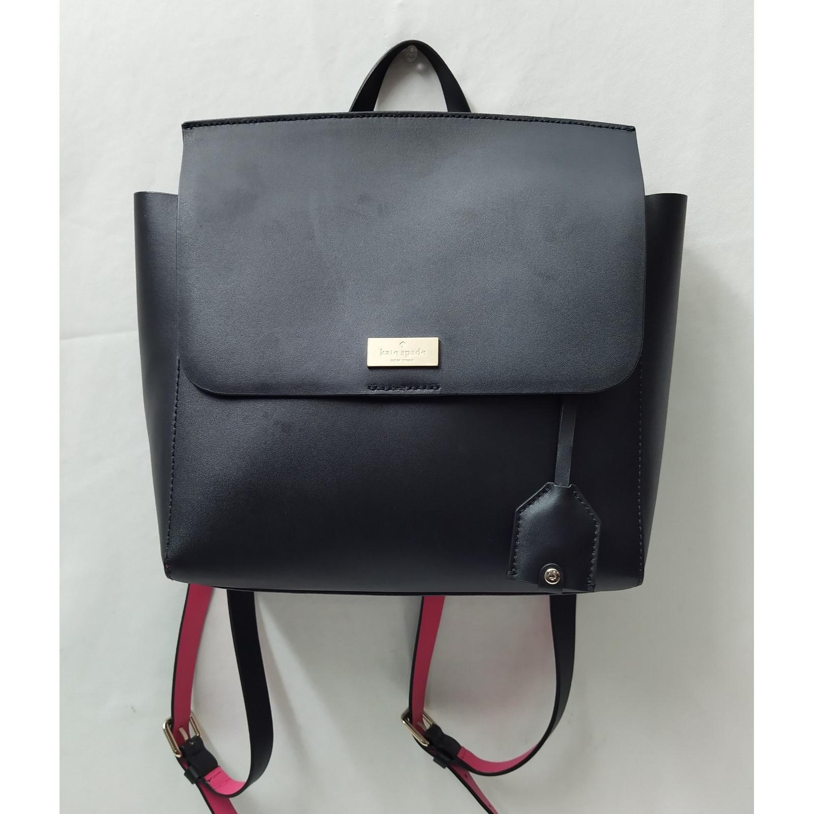 kate spade New York黑色真皮翻盖Closure顶部把手双肩背包