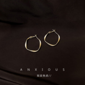 贩卖焦虑｜复古港风赫本小众设计感C型耳圈耳环高级感耳夹耳饰女
