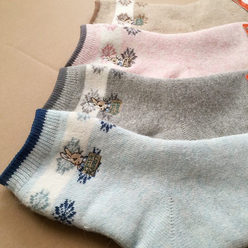 日单冬季彼菲兔毛圈女袜加厚雪花图案刺彼得兔冬款毛圈女袜兔毛袜,女士内衣/男士内衣/家居服,短袜,淘宝优惠券,粉丝福利购,淘宝优惠卷