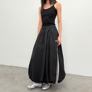 咆哮野兽 arch 黑色轻薄透气半身裙廓形女士气球裙 roaringwild