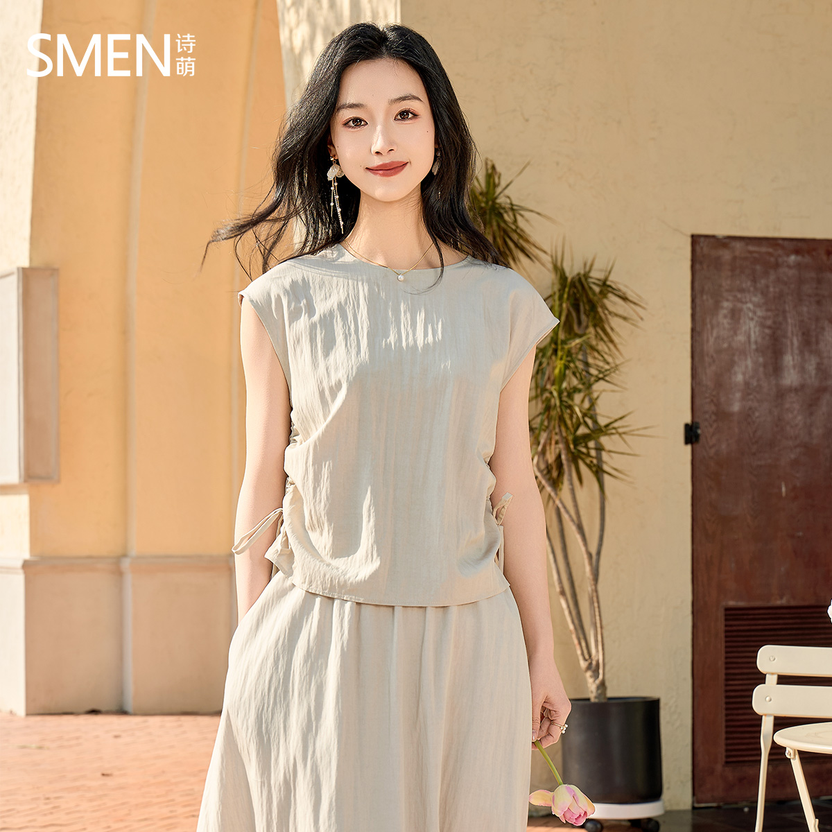 Smen诗萌圆领无袖抽褶两件套